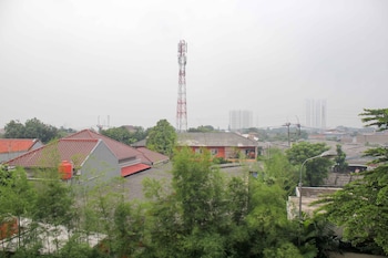 cozy stay studio apartment no kitchen at metropark condominium jababeka