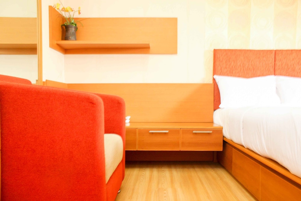 cozy stay studio apartment no kitchen at metropark condominium jababeka