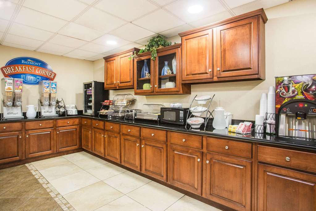 baymont by wyndham savannah south