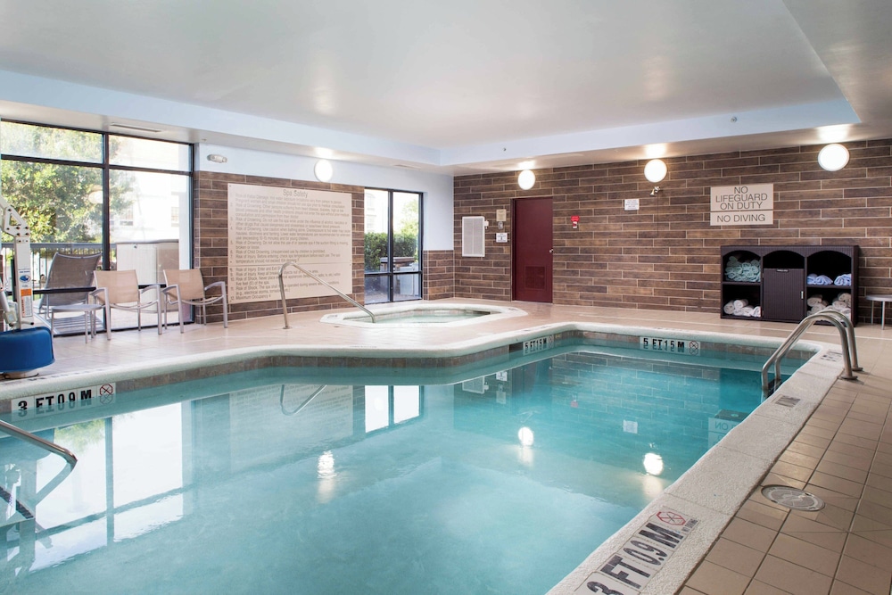 springhill suites by marriott savannah airport