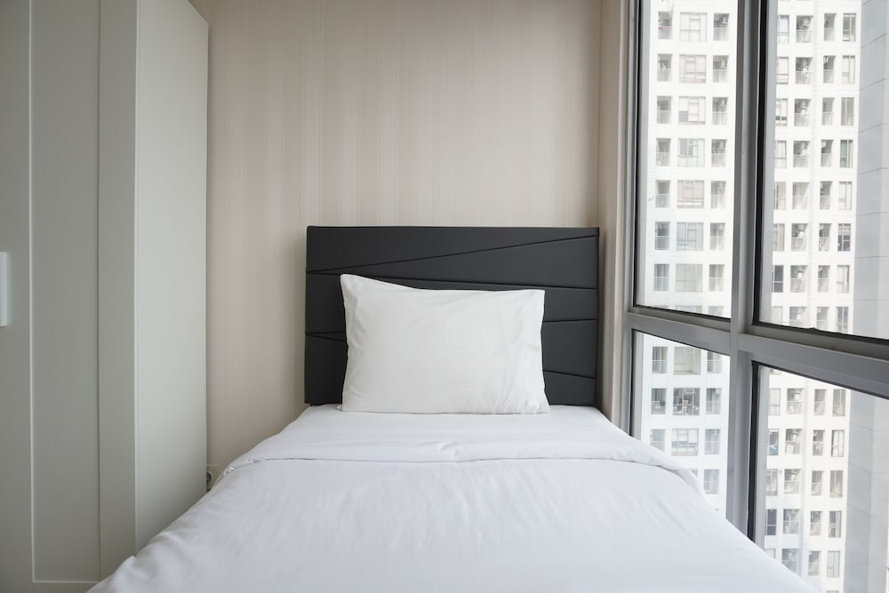 comfort and simply 2br at m town residence apartment