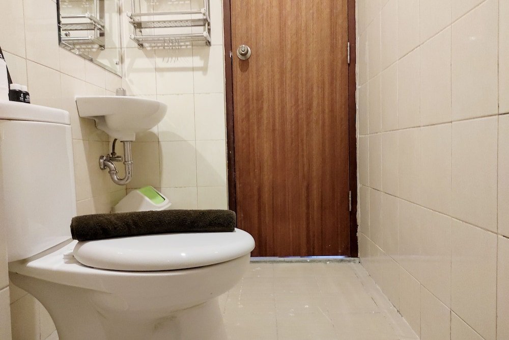 simply and clean 2br apartment at vida view makassar