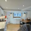 Humbug Cottage,,3.5 star