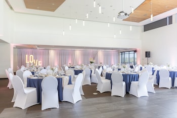 doubletree by hilton quebec resort