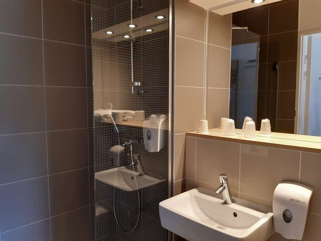 premiere classe roissy saint witz