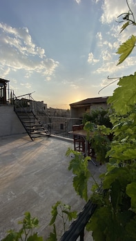 cappadocia urgup stone house