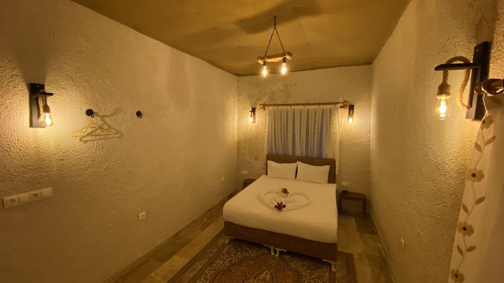 cappadocia urgup stone house