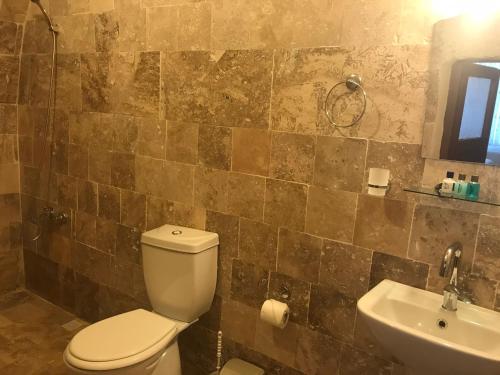 cappadocia urgup stone house