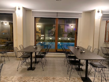 akcay zeytin otel