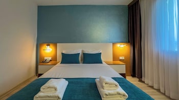 la bella suite hotel