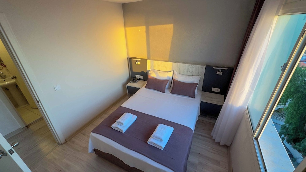 la bella suite hotel