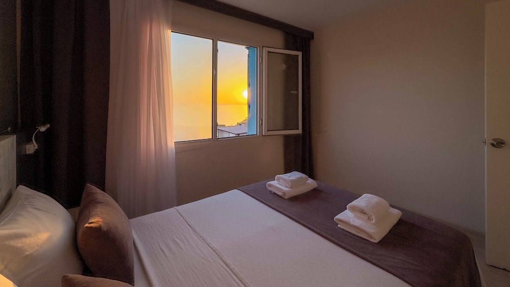 la bella suite hotel