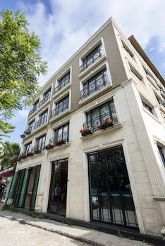 petrion hotel