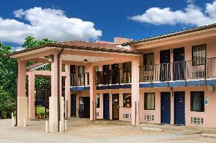 Days Inn By Wyndham Camilla,Camilla>>Albany,2 star