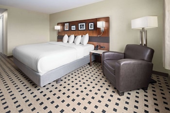 penn harris hotel harrisburg trademark by wyndham