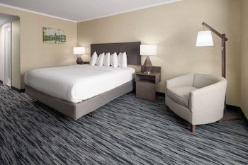 penn harris hotel harrisburg trademark by wyndham