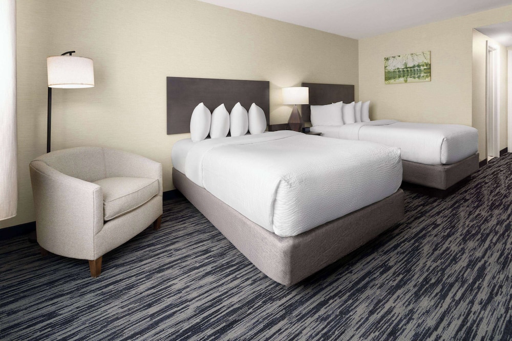 penn harris hotel harrisburg trademark by wyndham