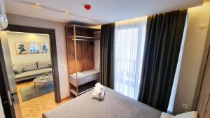 letstay sweet home mint