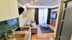 letstay sweet home mint