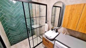 letstay sweet home mint