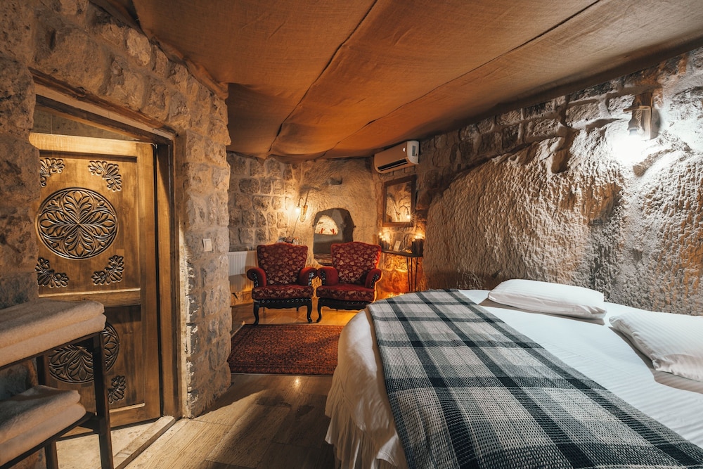 saliche cappadocia cave suites