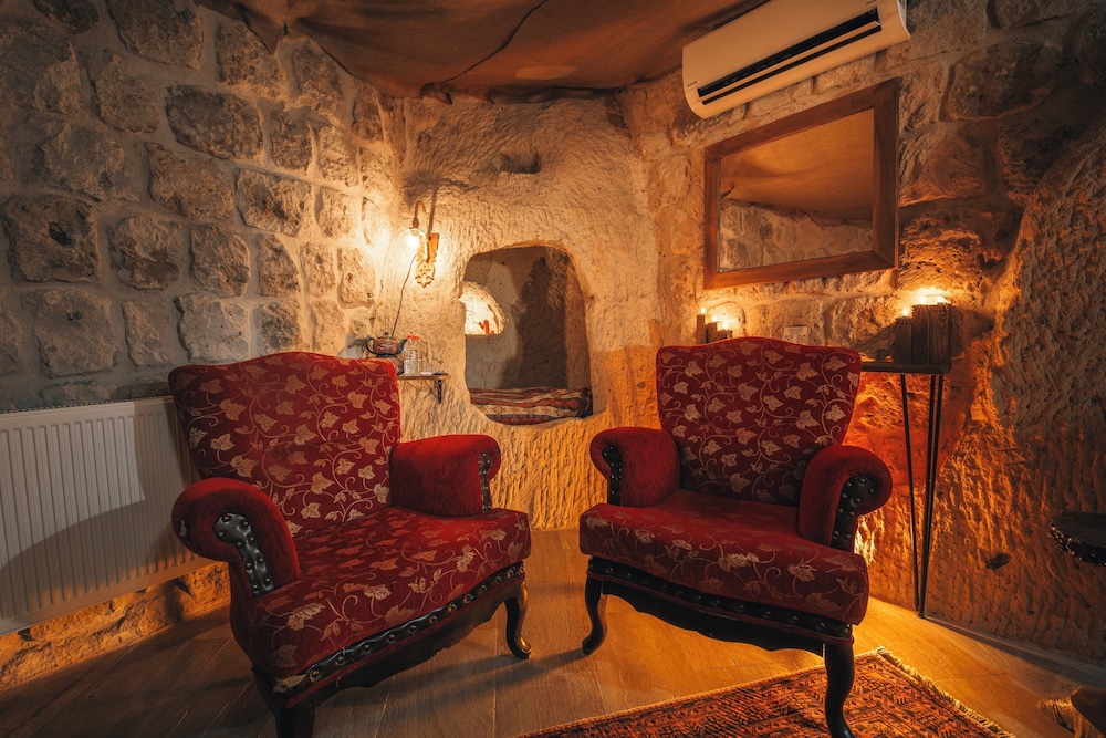 saliche cappadocia cave suites