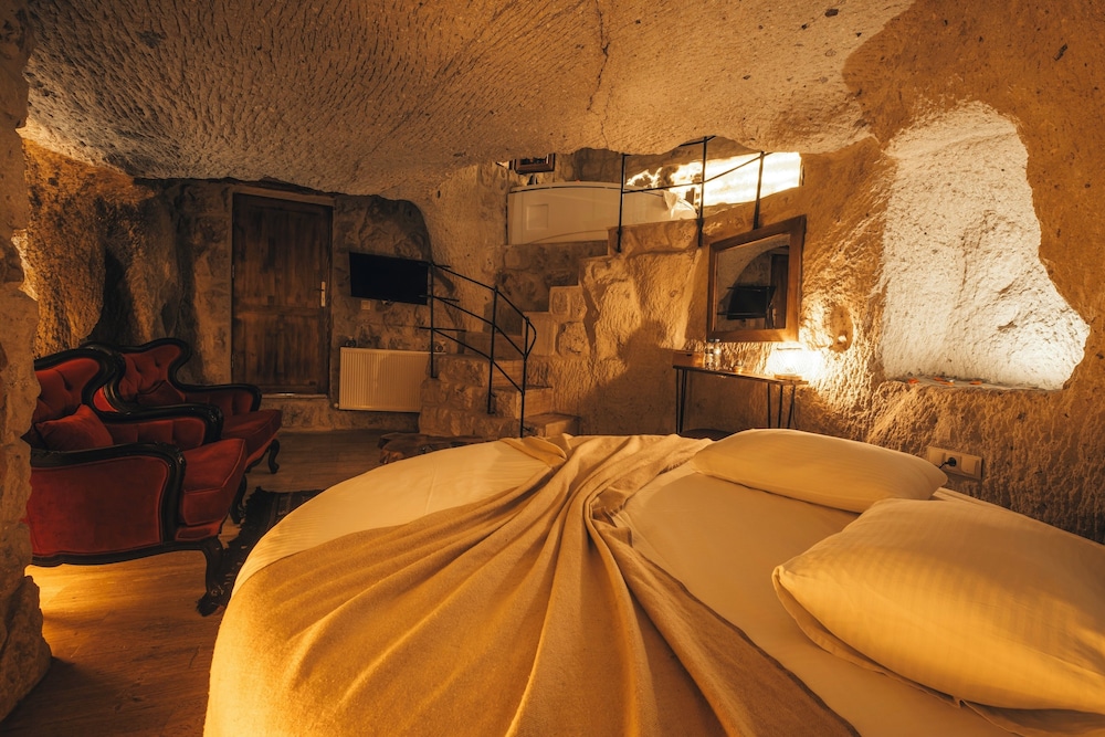 saliche cappadocia cave suites