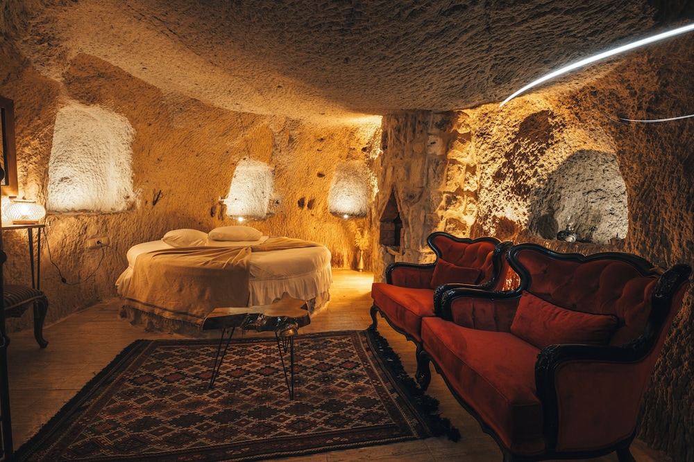 saliche cappadocia cave suites