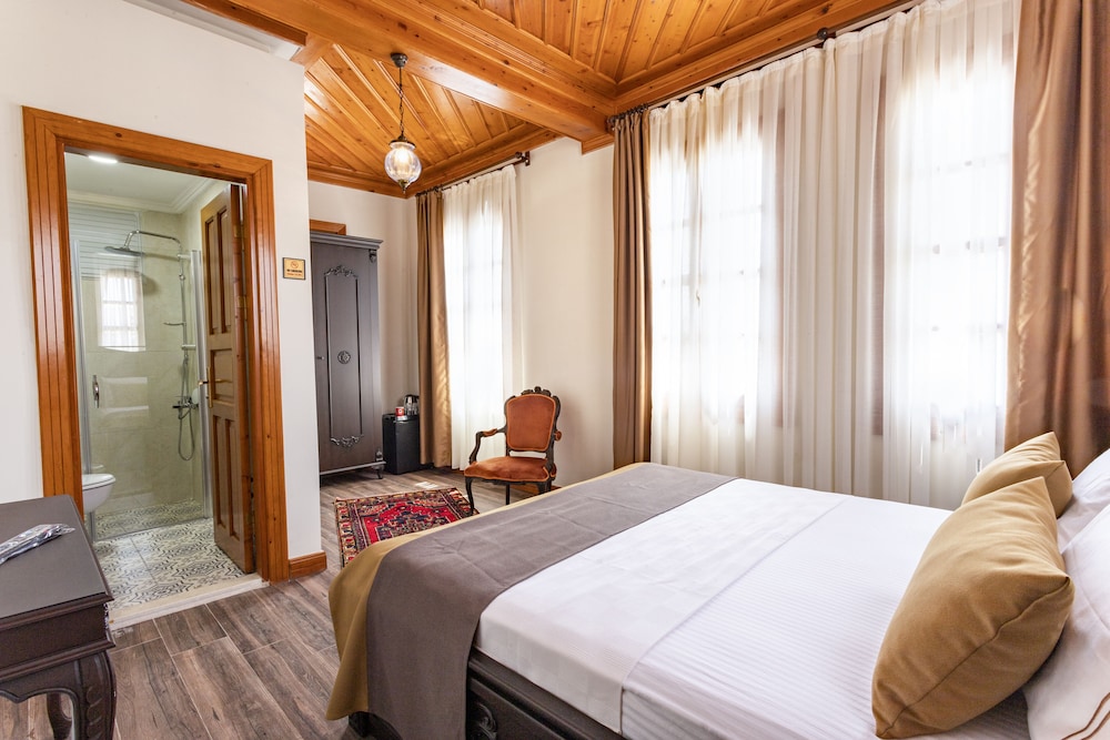 sanctakana boutique hotel and spa
