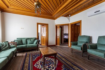 sanctakana boutique hotel and spa