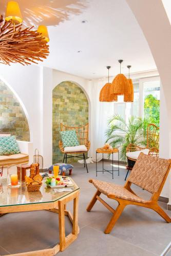 mare marin boutique hotel