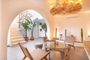 mare marin boutique hotel