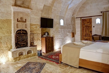 dionysos cave cappadocia hotel