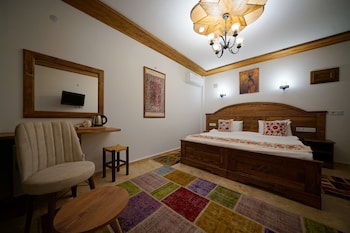 pashahan hotel