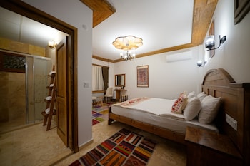 pashahan hotel