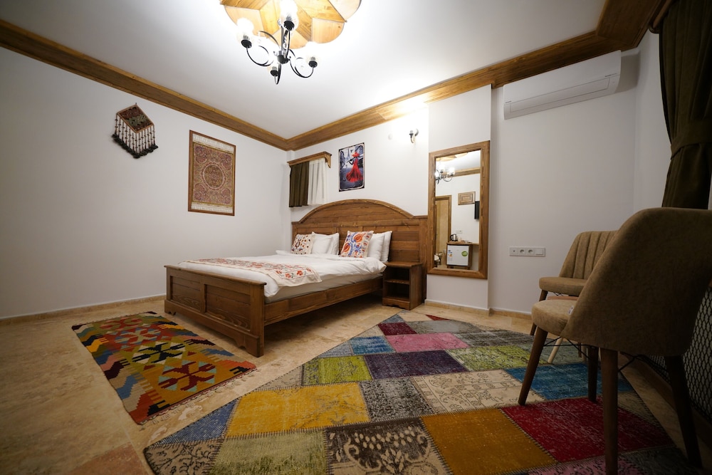 pashahan hotel