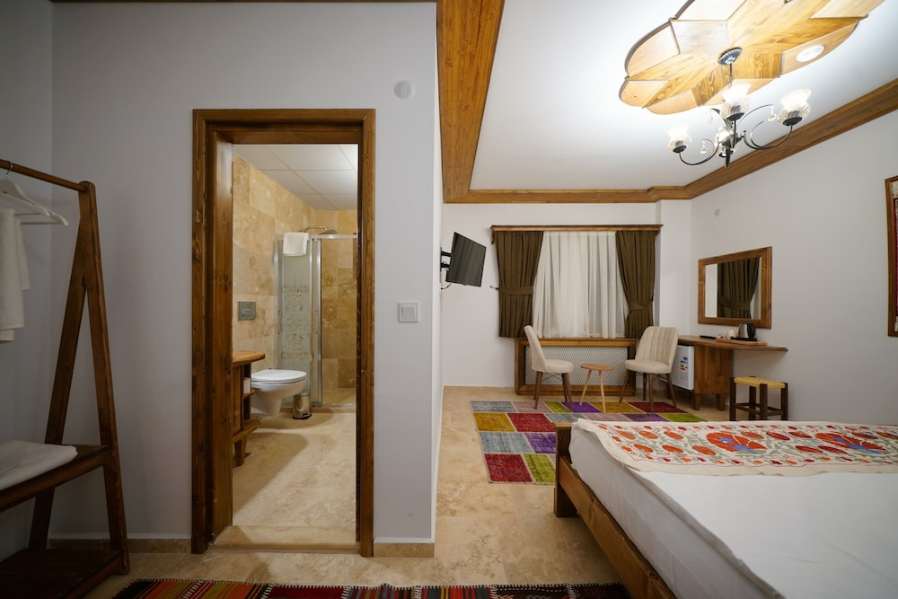 pashahan hotel
