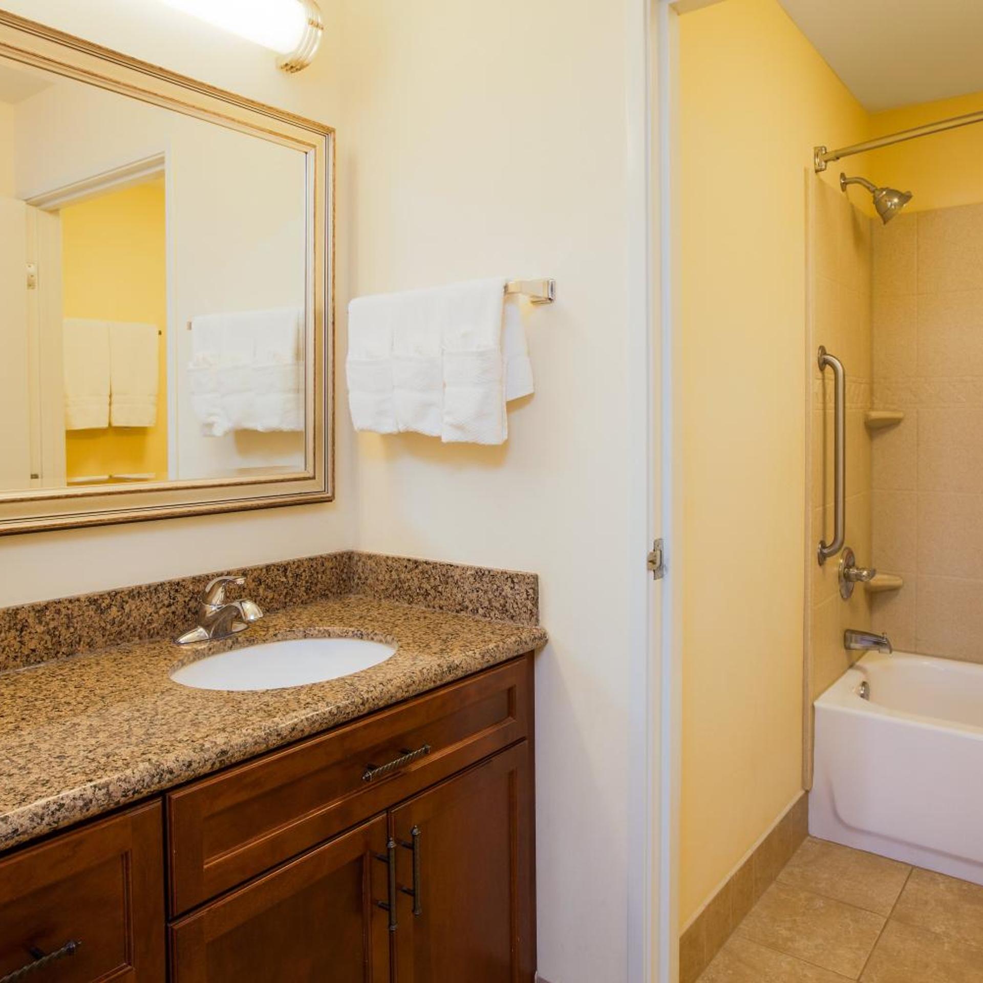staybridge suites el paso airport by ihg