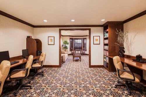 staybridge suites el paso airport by ihg