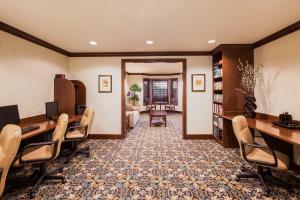 staybridge suites el paso airport by ihg