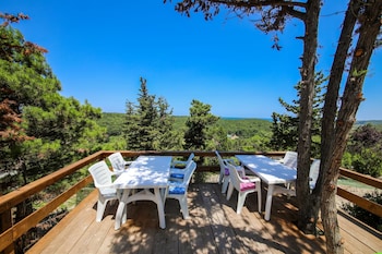 agva green blue otel