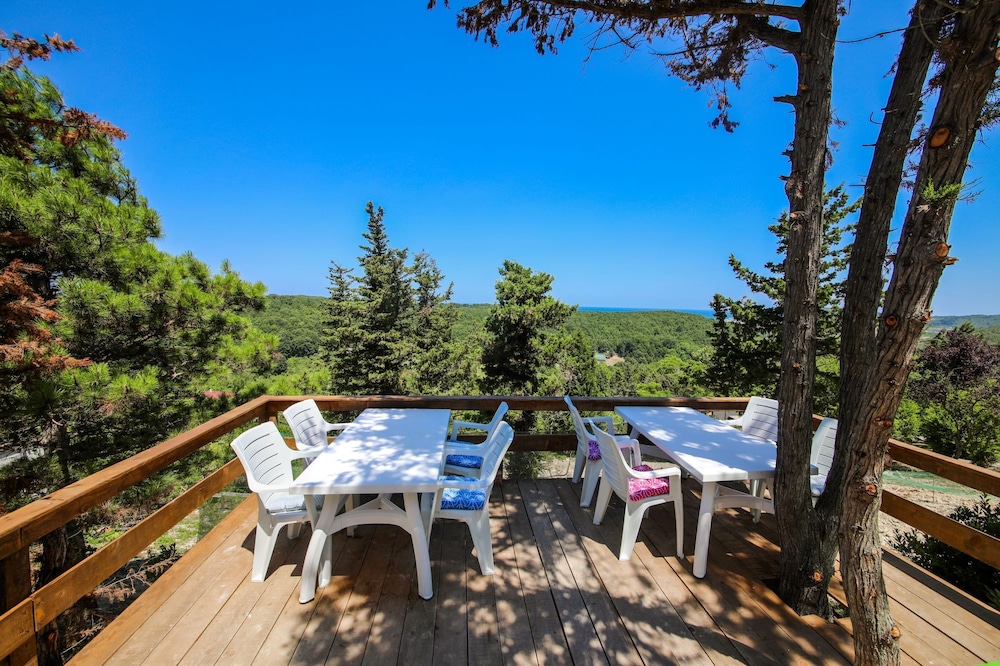 agva green blue otel