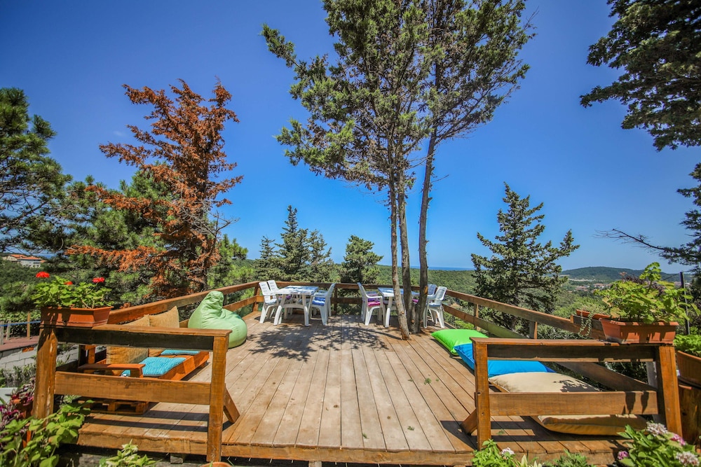 agva green blue otel