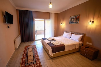 agva green blue otel