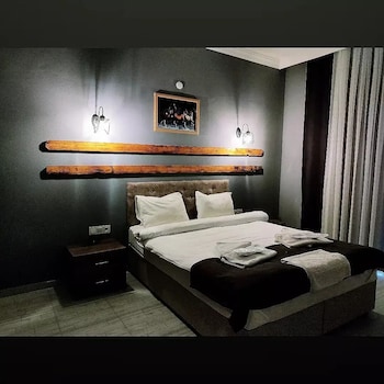 agva green blue otel