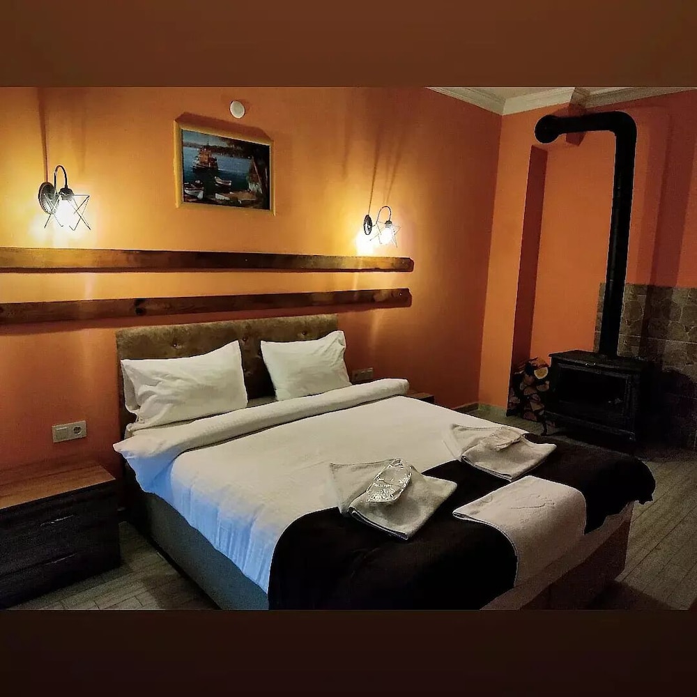 agva green blue otel