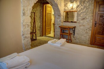 ala stone hotel