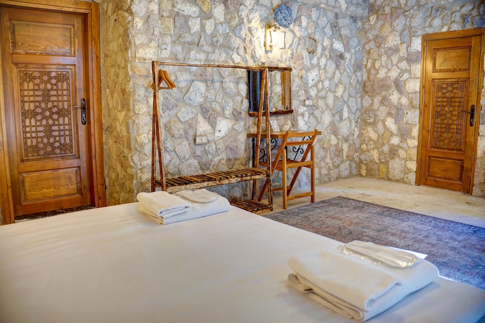 ala stone hotel