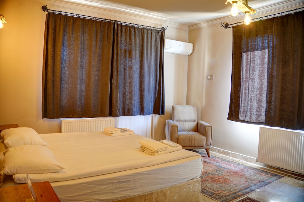 ala stone hotel