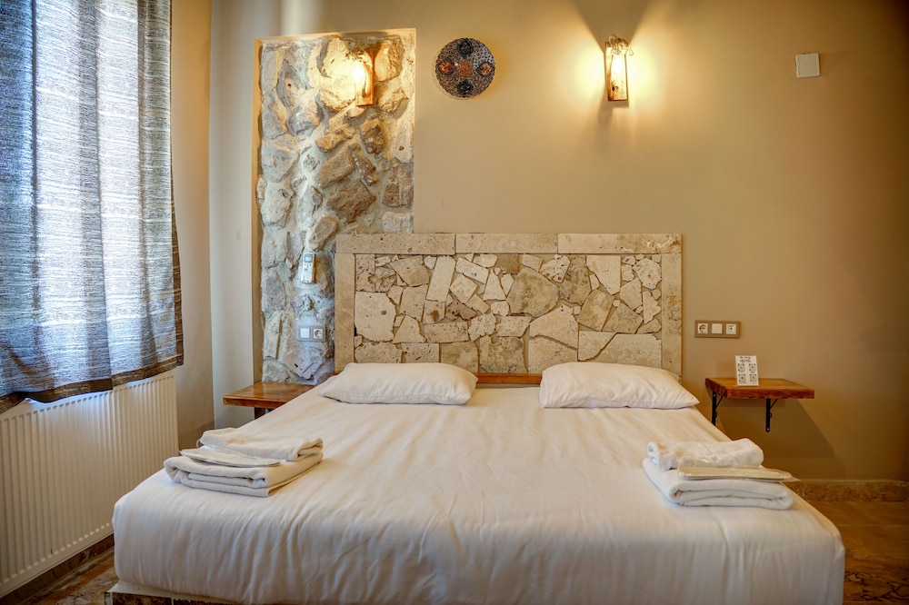 ala stone hotel
